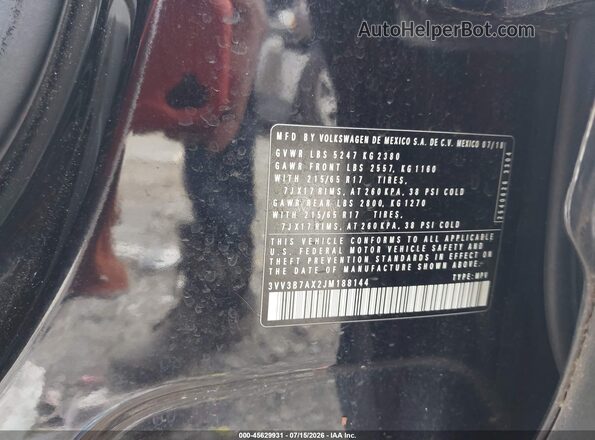 3VV3B7AX2JM188144 2018 VOLKSWAGEN TIGUAN Black Շարժիչի բաժամունքի տեսք