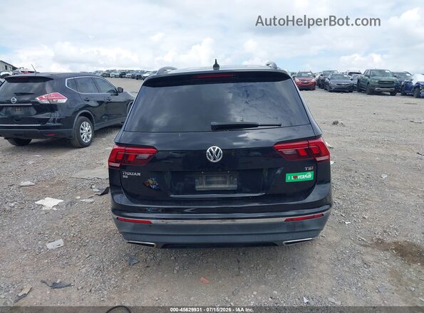 3VV3B7AX2JM188144 2018 VOLKSWAGEN TIGUAN Black 