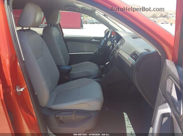 3VV3B7AX2KM112733 2019 VOLKSWAGEN TIGUAN Orange Vista interior delantera