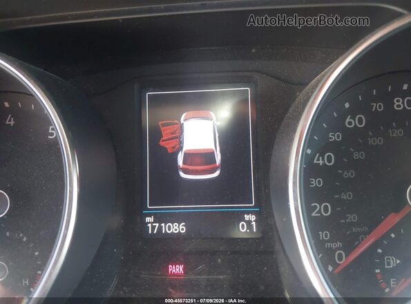 3VV3B7AX2KM112733 2019 VOLKSWAGEN TIGUAN Orange 