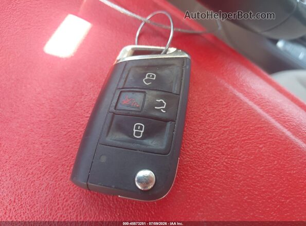 3VV3B7AX2KM112733 2019 VOLKSWAGEN TIGUAN Orange Vista del salpicadero