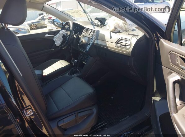 3VV3B7AX2LM011659 2020 VOLKSWAGEN TIGUAN Black Front interior view