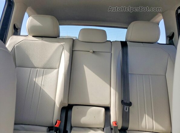 3VV3B7AX2NM064607 2022 VOLKSWAGEN TIGUAN Blue Вид задніх сидінь
