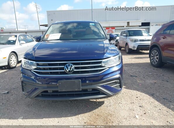 3VV3B7AX2NM117600 2022 VOLKSWAGEN TIGUAN Синий Вид задней части салона