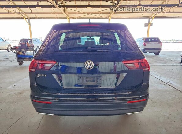3VV3B7AX3KM199624 2019 VOLKSWAGEN TIGUAN Black უკანა ხედი