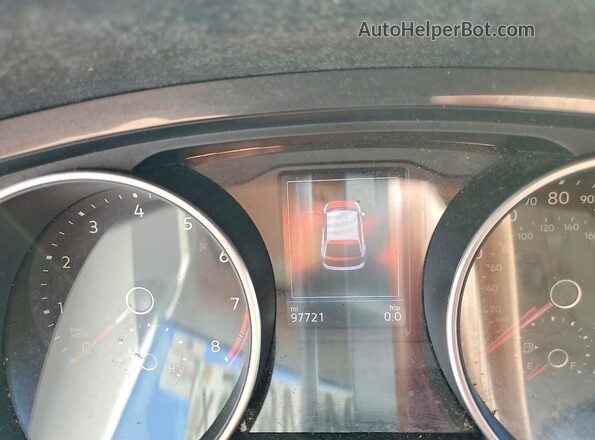 3VV3B7AX3LM101922 2020 VOLKSWAGEN TIGUAN White Instrument cluster view