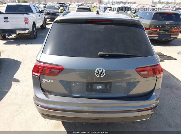 3VV3B7AX3LM147539 2020 VOLKSWAGEN TIGUAN Gray 