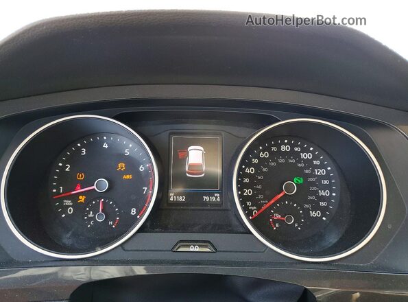3VV3B7AX3MM111450 2021 VOLKSWAGEN TIGUAN Black Instrument cluster view