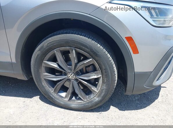 3VV3B7AX3NM020700 2022 VOLKSWAGEN TIGUAN Silver წინა ხედი