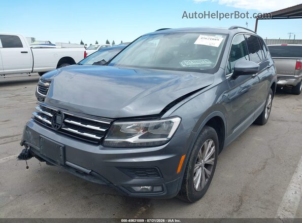 3VV3B7AX4JM002622 2018 VOLKSWAGEN TIGUAN Gray Vista tres cuartos delantera izquierda
