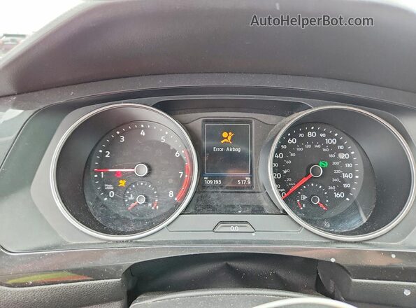 3VV3B7AX4JM104681 2018 VOLKSWAGEN TIGUAN Серый Вид щитка приборов