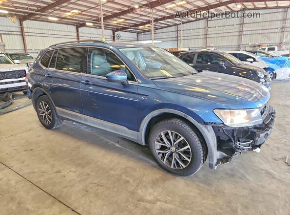 3VV3B7AX4JM218714 2018 VOLKSWAGEN TIGUAN Blue Przód prawy