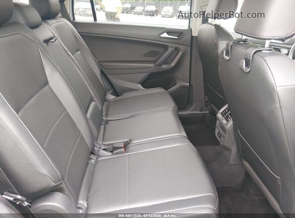3VV3B7AX4KM011225 2019 VOLKSWAGEN TIGUAN White Vista de la etiqueta del VIN