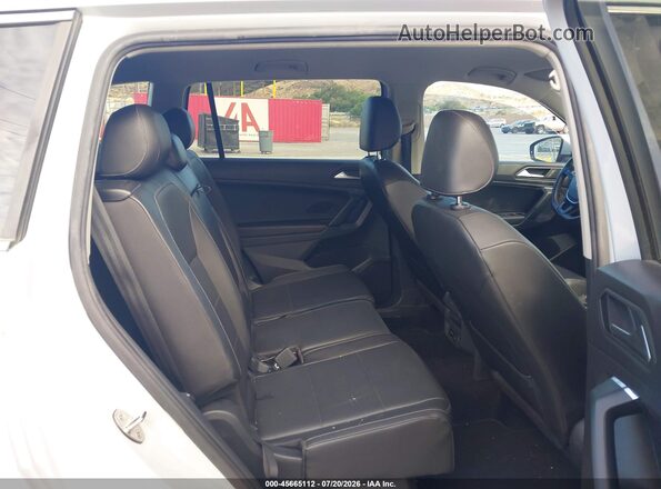 3VV3B7AX4KM025240 2019 VOLKSWAGEN TIGUAN Gray VIN կոդի պիտակի տեսք
