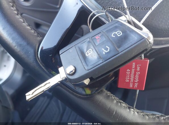 3VV3B7AX4KM025240 2019 VOLKSWAGEN TIGUAN Gray Առջևի վահանակի տեսք