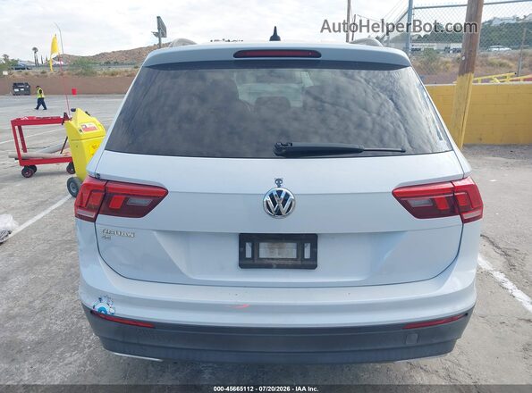 3VV3B7AX4KM025240 2019 VOLKSWAGEN TIGUAN Gray 