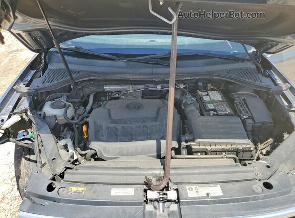 3VV3B7AX4LM080885 2020 VOLKSWAGEN TIGUAN Gray Вид підкапотного простору
