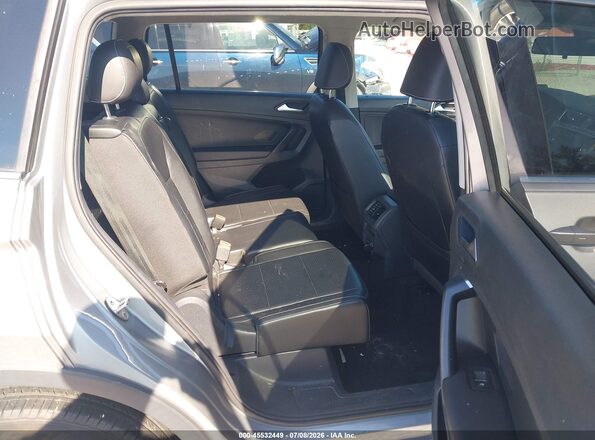 3VV3B7AX4MM034751 2021 VOLKSWAGEN TIGUAN Silver VIN sticker view