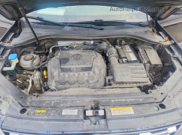 3VV3B7AX4MM041201 2021 VOLKSWAGEN TIGUAN Black Vista del compartimento del motor