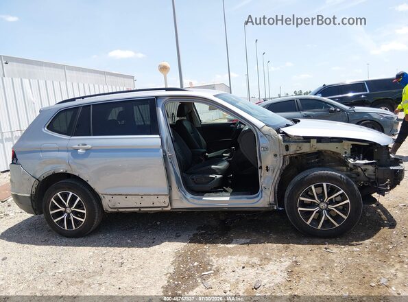 3VV3B7AX4MM050643 2021 VOLKSWAGEN TIGUAN Silver 360 interior view