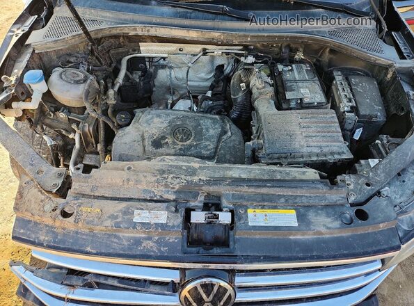 3VV3B7AX4NM012508 2022 VOLKSWAGEN TIGUAN Black Engine compartment view
