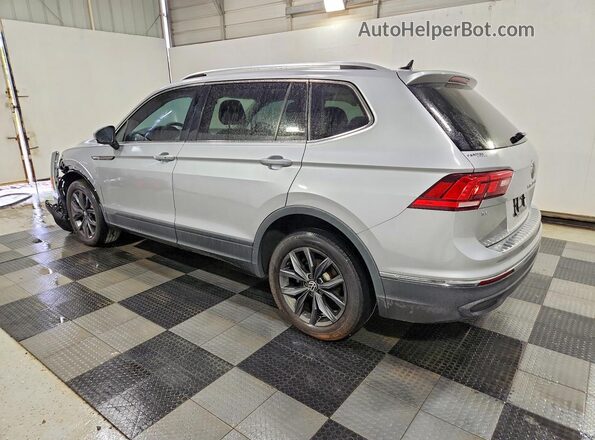 3VV3B7AX4NM105836 2022 VOLKSWAGEN TIGUAN Silver Rear left