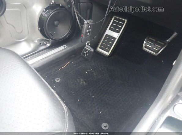 3VV3B7AX5KM056710 2019 VOLKSWAGEN TIGUAN Gray Առջևի վահանակի տեսք