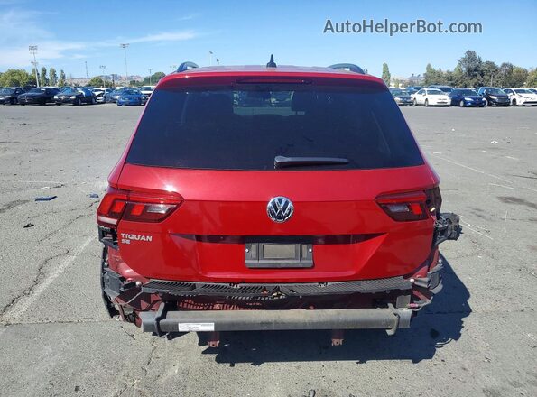 3VV3B7AX5LM006634 2020 VOLKSWAGEN TIGUAN Red Rear view