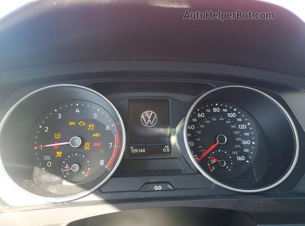 3VV3B7AX5LM006634 2020 VOLKSWAGEN TIGUAN Red Instrument cluster view