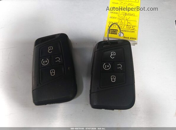 3VV3B7AX5LM011025 2020 VOLKSWAGEN TIGUAN Black წინა პანელის ხედი