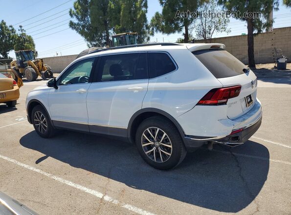 3VV3B7AX5LM133562 2020 VOLKSWAGEN TIGUAN White Tył lewy