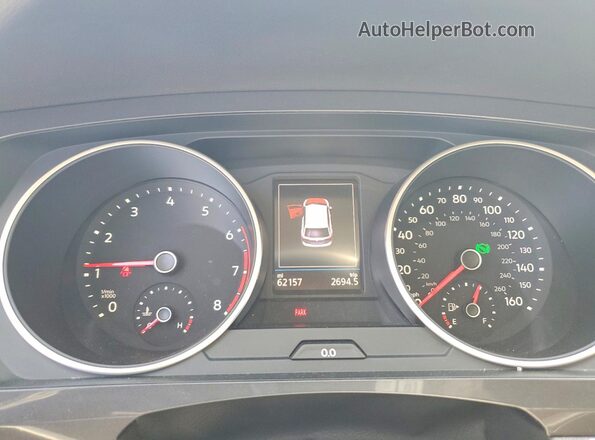 3VV3B7AX5LM133562 2020 VOLKSWAGEN TIGUAN White Widok zestawu wskaźników