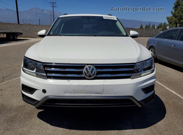 3VV3B7AX5LM133562 2020 VOLKSWAGEN TIGUAN White Widok z przodu