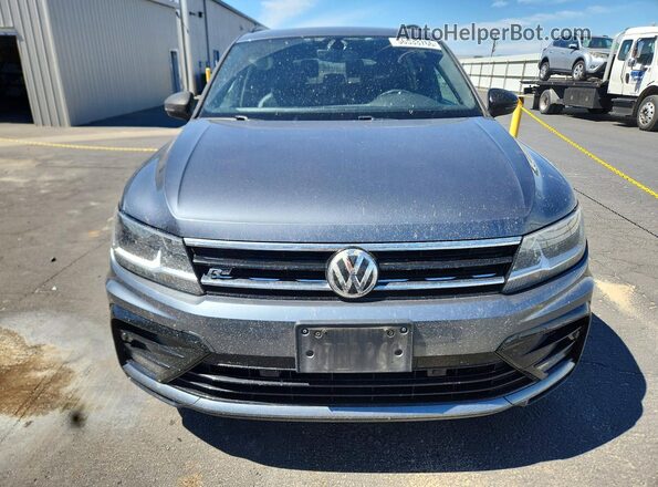 3VV3B7AX5LM133738 2020 VOLKSWAGEN TIGUAN Угольный Вид спереди