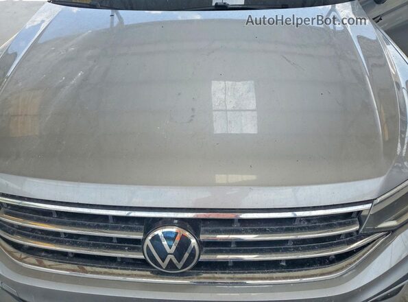 3VV3B7AX5NM166550 2022 VOLKSWAGEN TIGUAN Gray Vista interior trasera