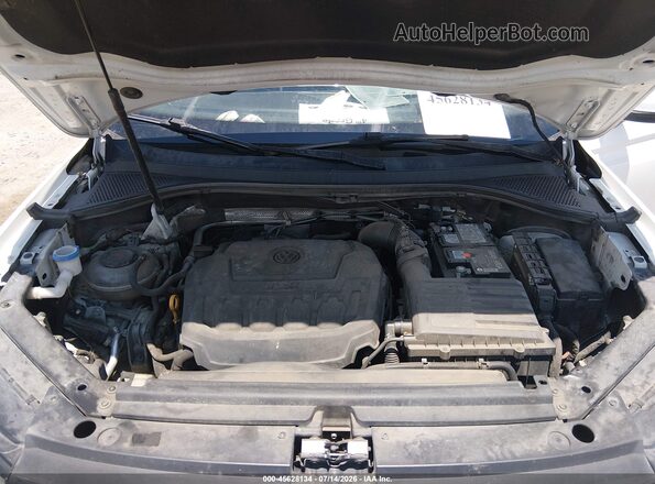 3VV3B7AX6JM050364 2018 VOLKSWAGEN TIGUAN White Vista trasera