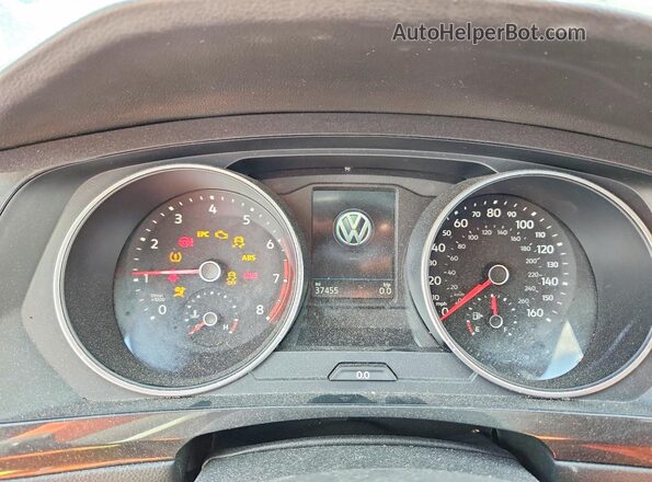3VV3B7AX6JM088399 2018 VOLKSWAGEN TIGUAN Black Vista del cuadro de instrumentos