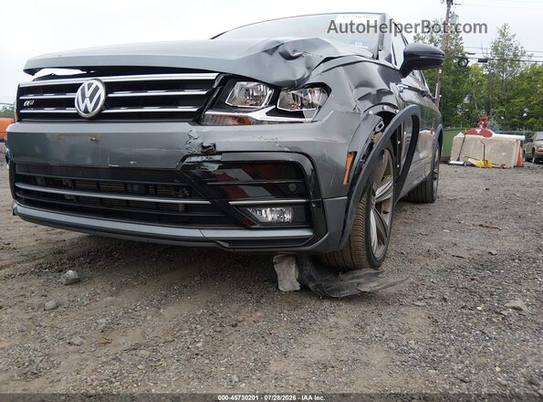 3VV3B7AX6JM155969 2018 VOLKSWAGEN TIGUAN Gray Front view