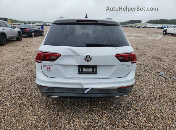 3VV3B7AX6JM200084 2018 VOLKSWAGEN TIGUAN Серый Вид сзади