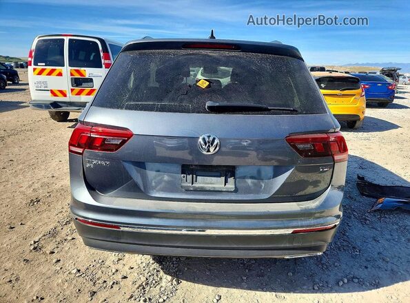 3VV3B7AX6JM210064 2018 VOLKSWAGEN TIGUAN Gray Widok z tyłu
