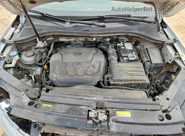 3VV3B7AX6KM041455 2019 VOLKSWAGEN TIGUAN White ძრავის განყოფილების ხედი