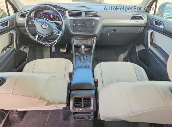 3VV3B7AX6KM062306 2019 VOLKSWAGEN TIGUAN Синий Вид панели приборов