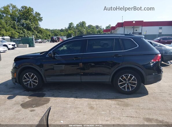 3VV3B7AX6KM136923 2019 VOLKSWAGEN TIGUAN Black Widok wnętrza 360 stopni