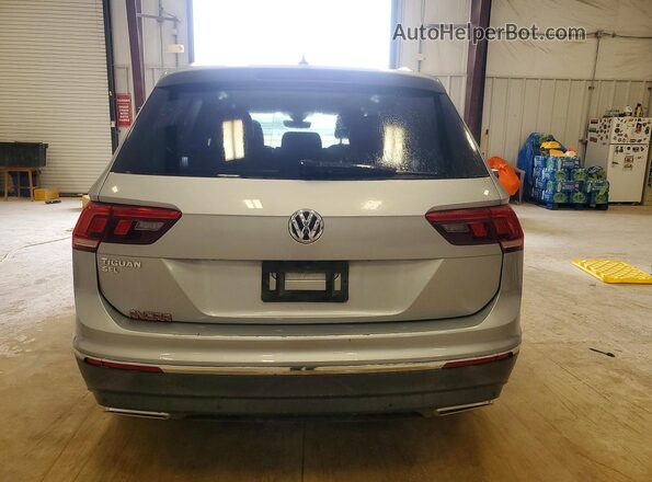 3VV3B7AX6LM017478 2020 VOLKSWAGEN TIGUAN Silver Вид ззаду