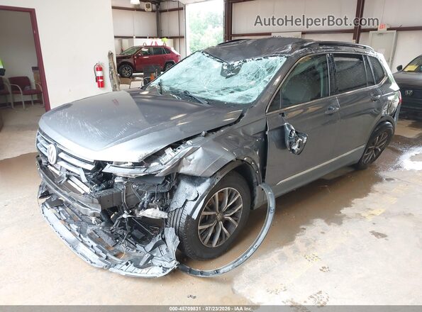 3VV3B7AX6LM059035 2020 VOLKSWAGEN TIGUAN Серебряный Передняя левая четверть