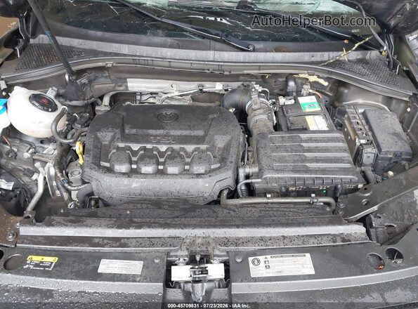 3VV3B7AX6LM059035 2020 VOLKSWAGEN TIGUAN Серебряный Вид сзади
