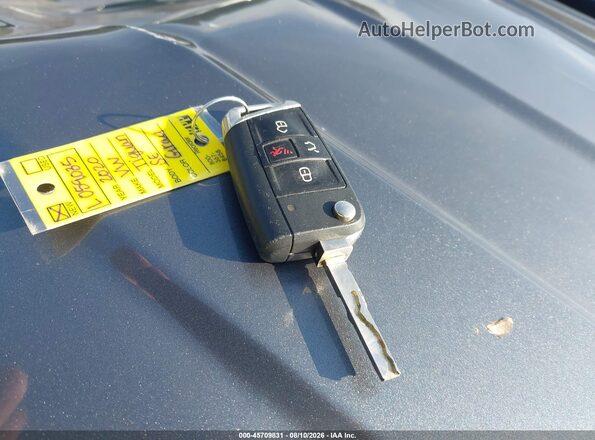 3VV3B7AX6LM059035 2020 VOLKSWAGEN TIGUAN Серебряный Вид панели приборов