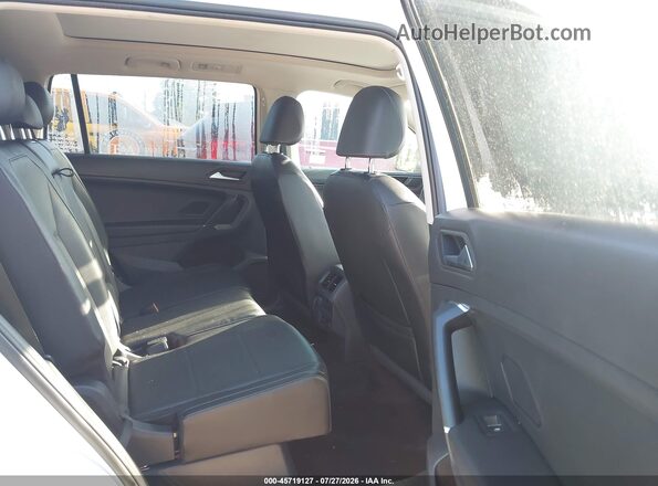 3VV3B7AX6LM101672 2020 VOLKSWAGEN TIGUAN Белый Вид наклейки с VIN-кодом