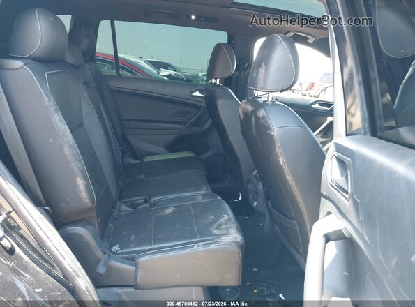 3VV3B7AX6MM049980 2021 VOLKSWAGEN TIGUAN Black VIN կոդի պիտակի տեսք