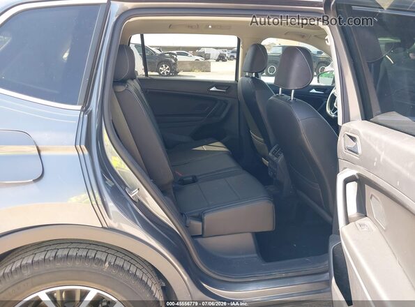 3VV3B7AX6MM059649 2021 VOLKSWAGEN TIGUAN Gray VIN կոդի պիտակի տեսք